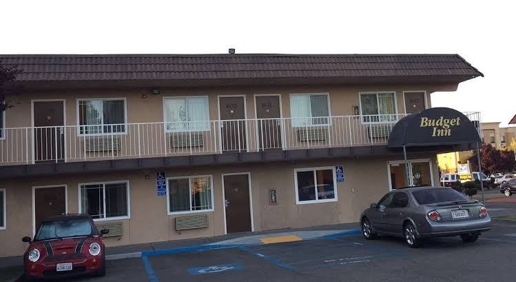 Budget Inn