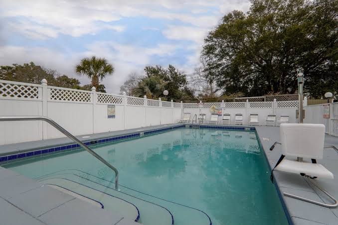 Executive Inn photo 3
