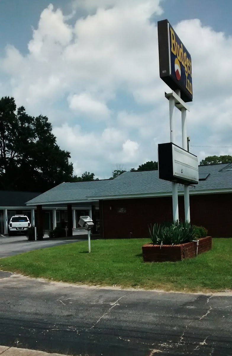 Budget Inn