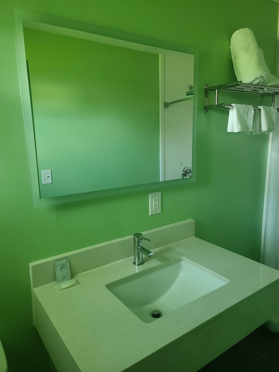 SKYVIEW MOTEL photo 3