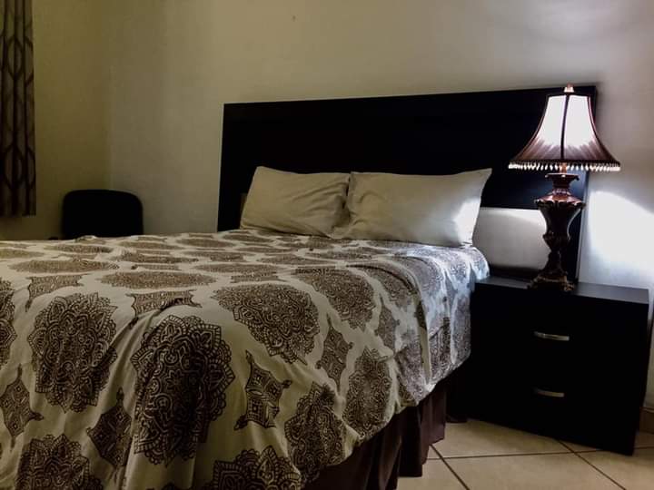 Hotel Plaza Victoria photo 2