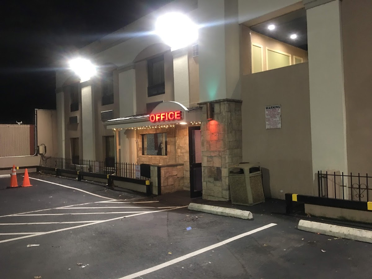Oasis Motel