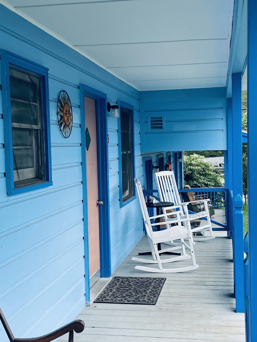 Hillside Motel