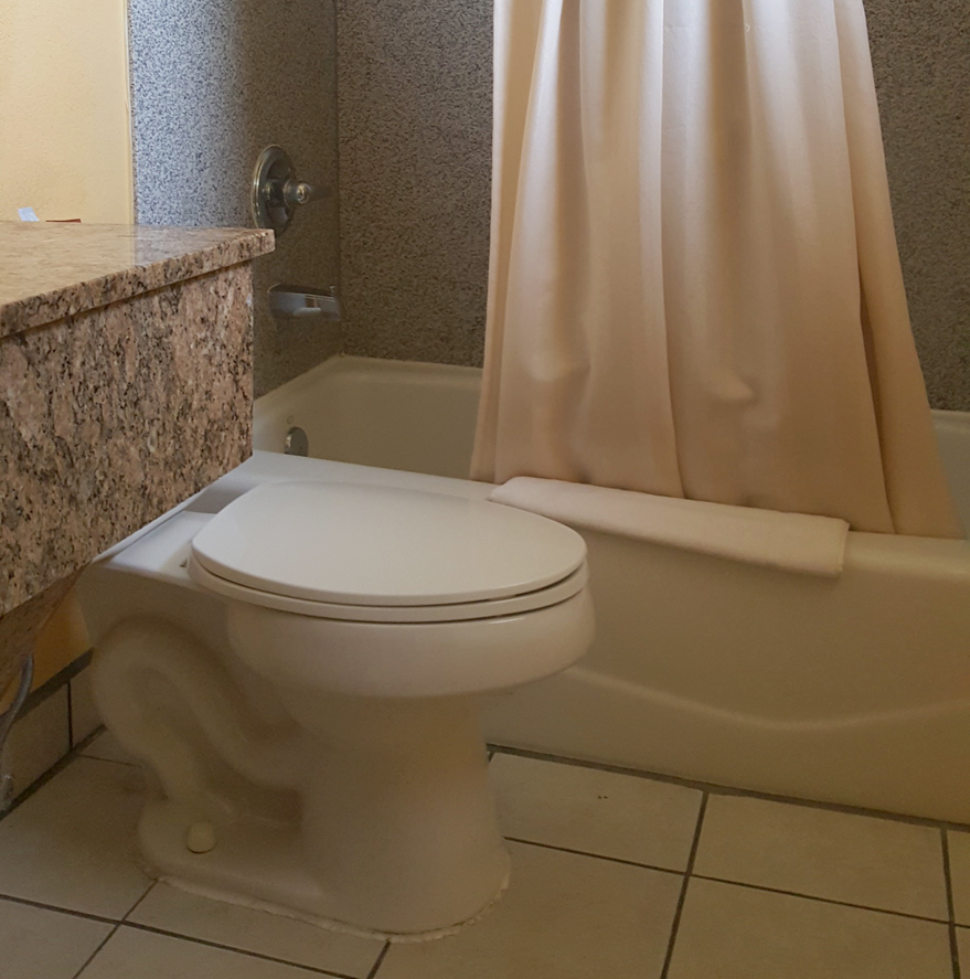 Budget Inn photo 3