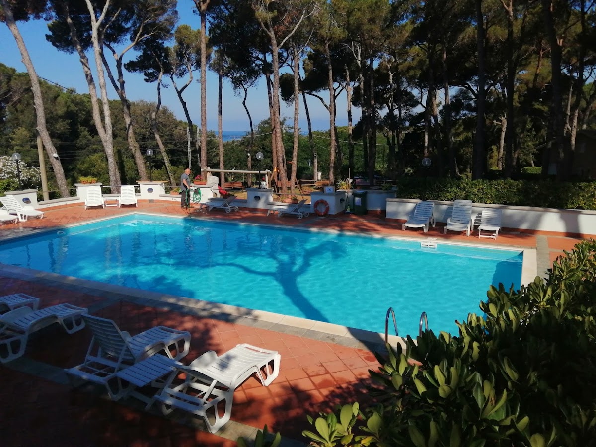 Albergo Residence Il Boschetto