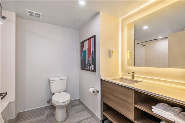 Comfort Inn & Suites photo 3