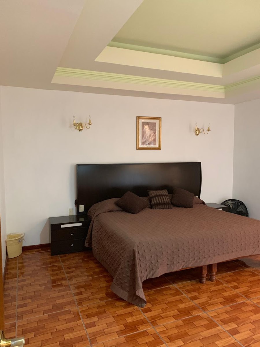 Hotel Plaza photo 2