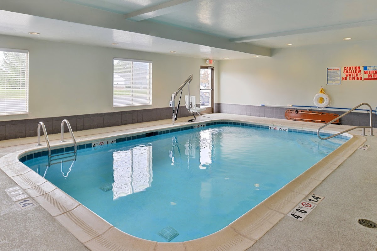 Holiday Inn Express & Suites Greenville by IHG photo 3