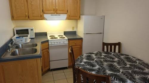 Westwood Motel photo 3
