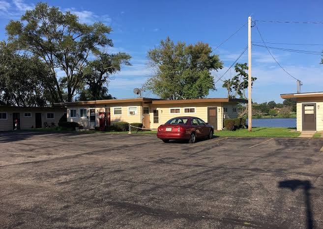 Driftwood Motel