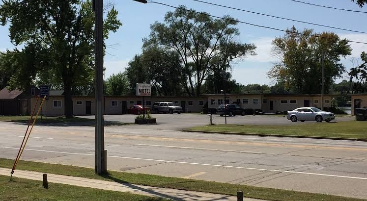Driftwood Motel photo 2