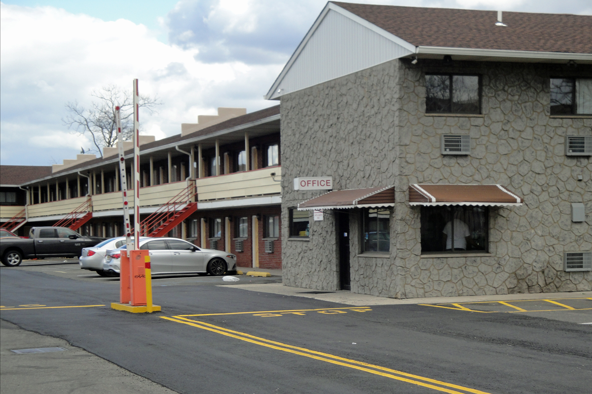 Royal Motel
