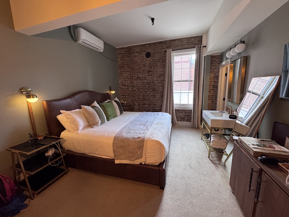 Jacksonville Inn photo 2