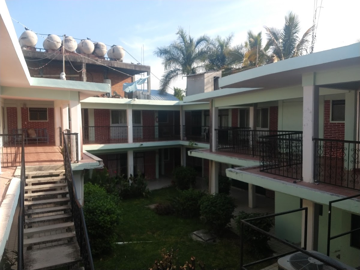 Hotel Los Faroles