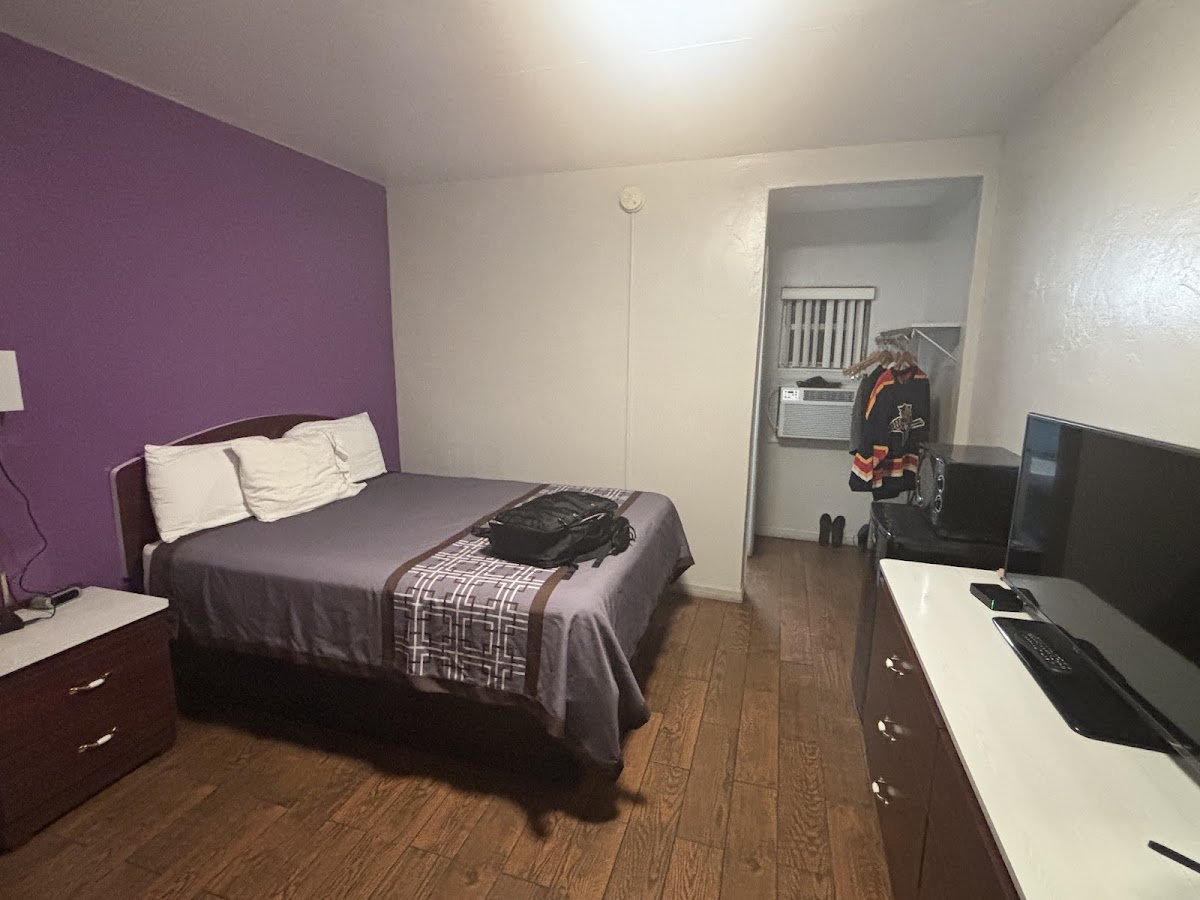 Economy Inn