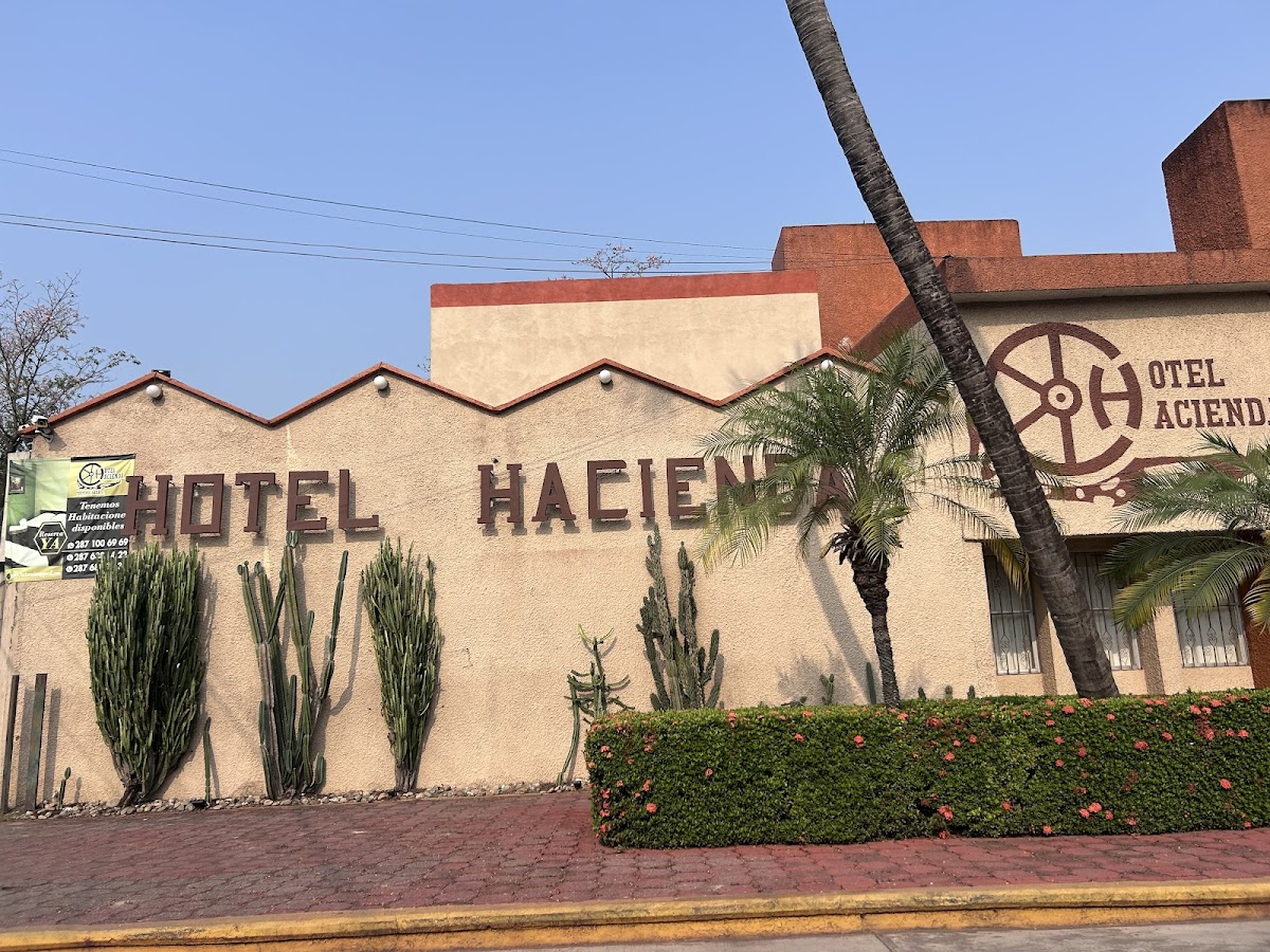 Hotel Hacienda photo 2