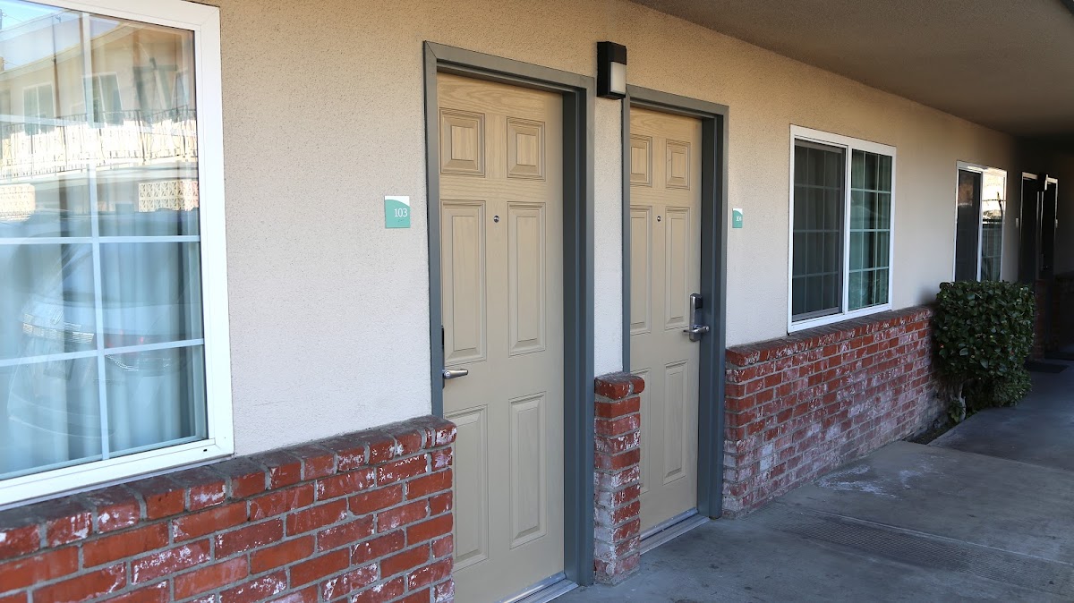 Sequoia Motel