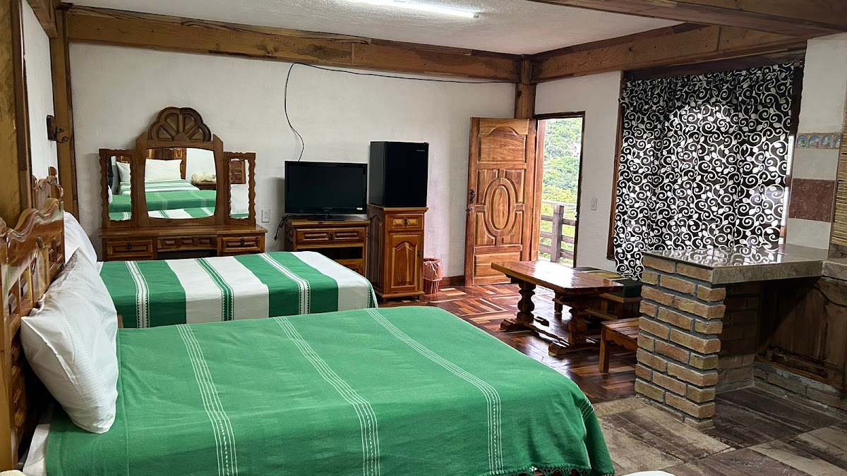 Hotel Colonial photo 2