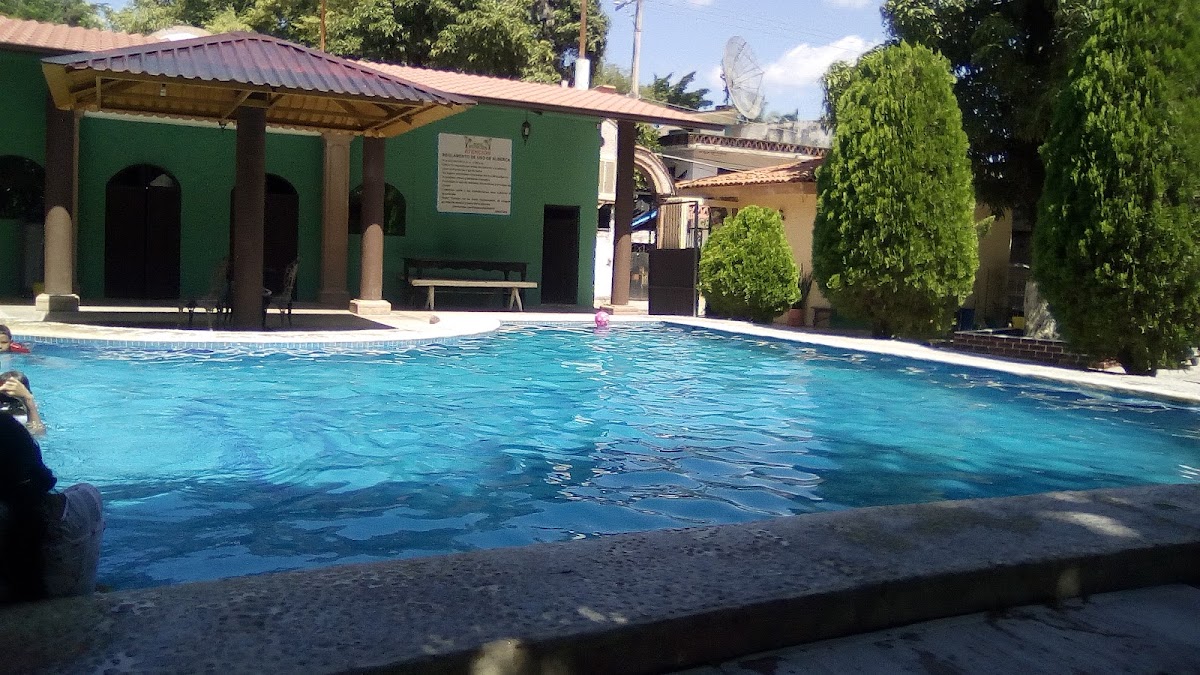 Hotel Yunuen photo 2