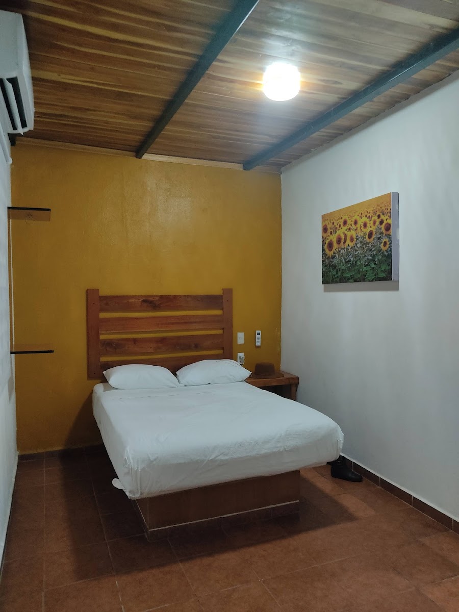 Hotel Girasoles photo 2