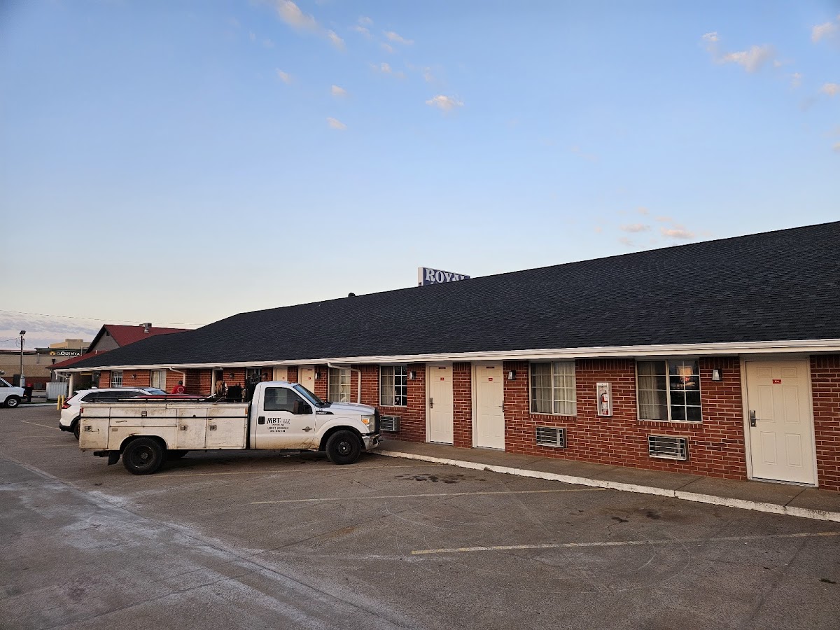 Royal Inn