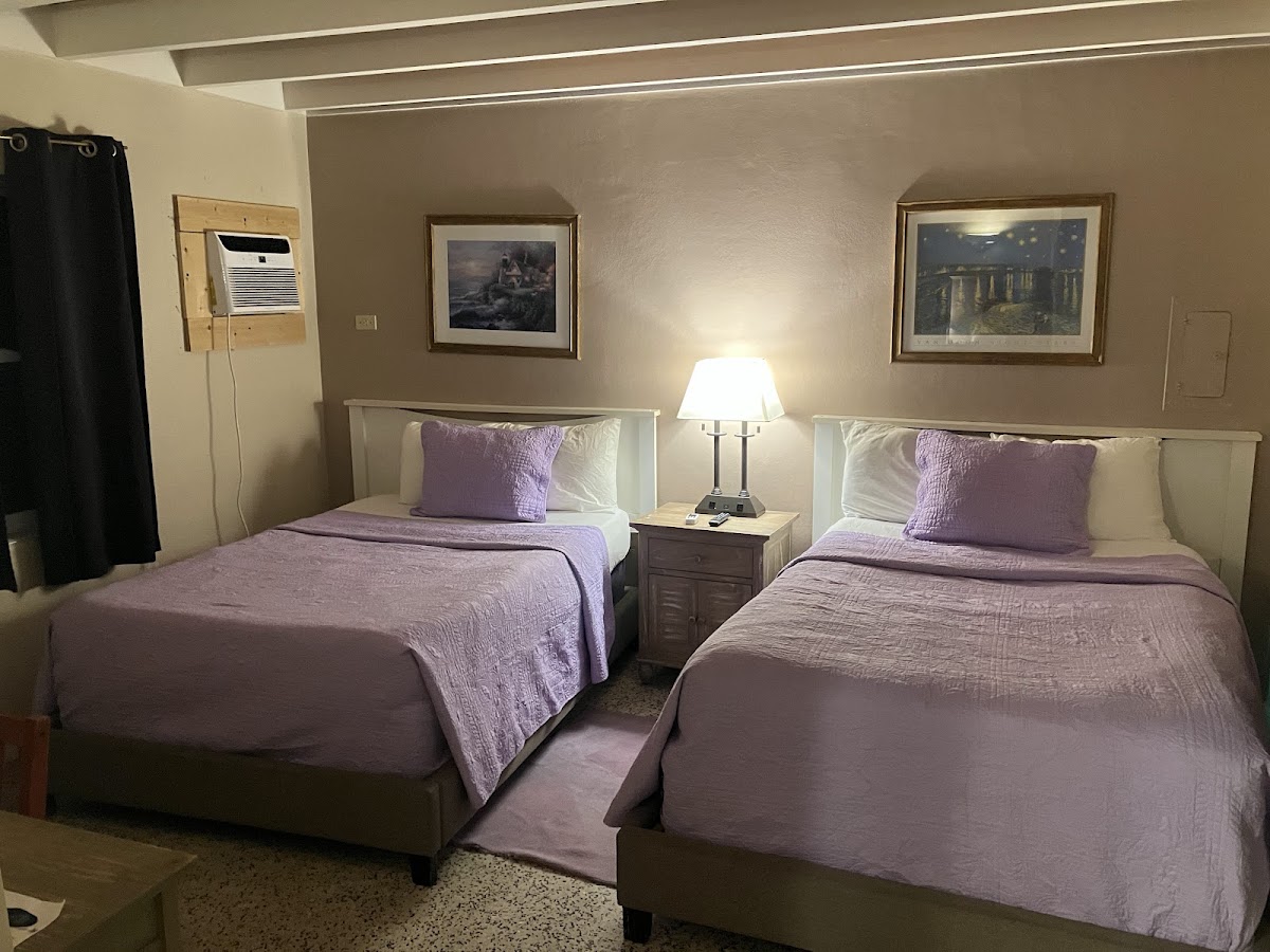 Siesta Motel photo 2