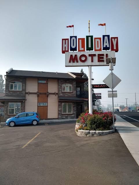 Holiday Motel