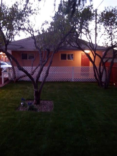 Holiday Motel photo 2
