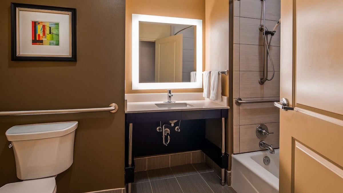 Best Western Plus University Inn photo 3