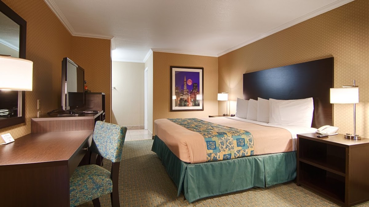 Regency Inn photo 2