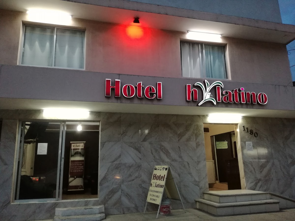 Hotel Latino photo 2