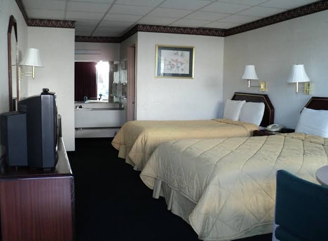 RELAX INN & SUITES photo 2