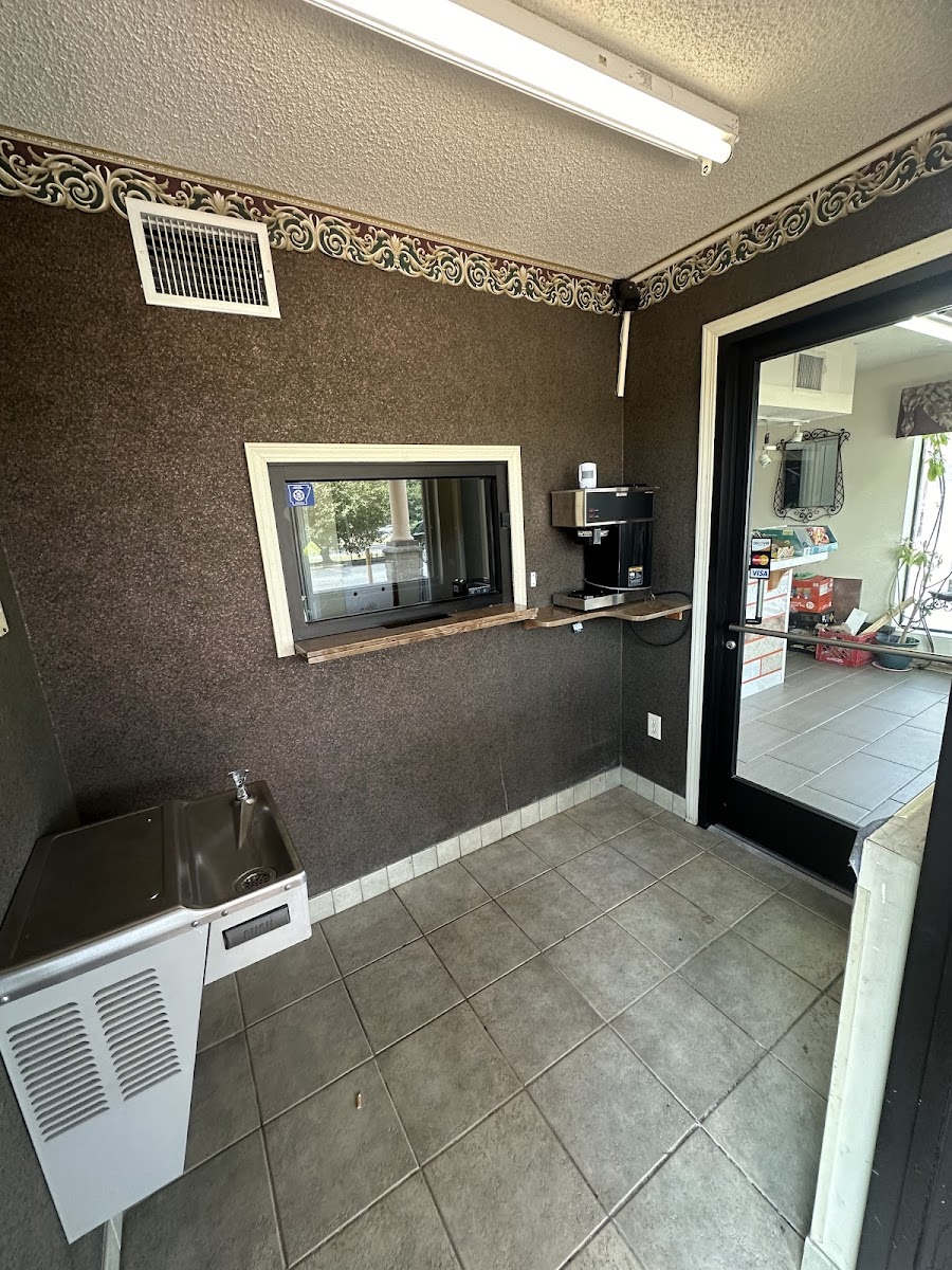 Rest Inn photo 2