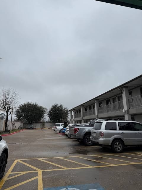 Luxury Inn photo 3