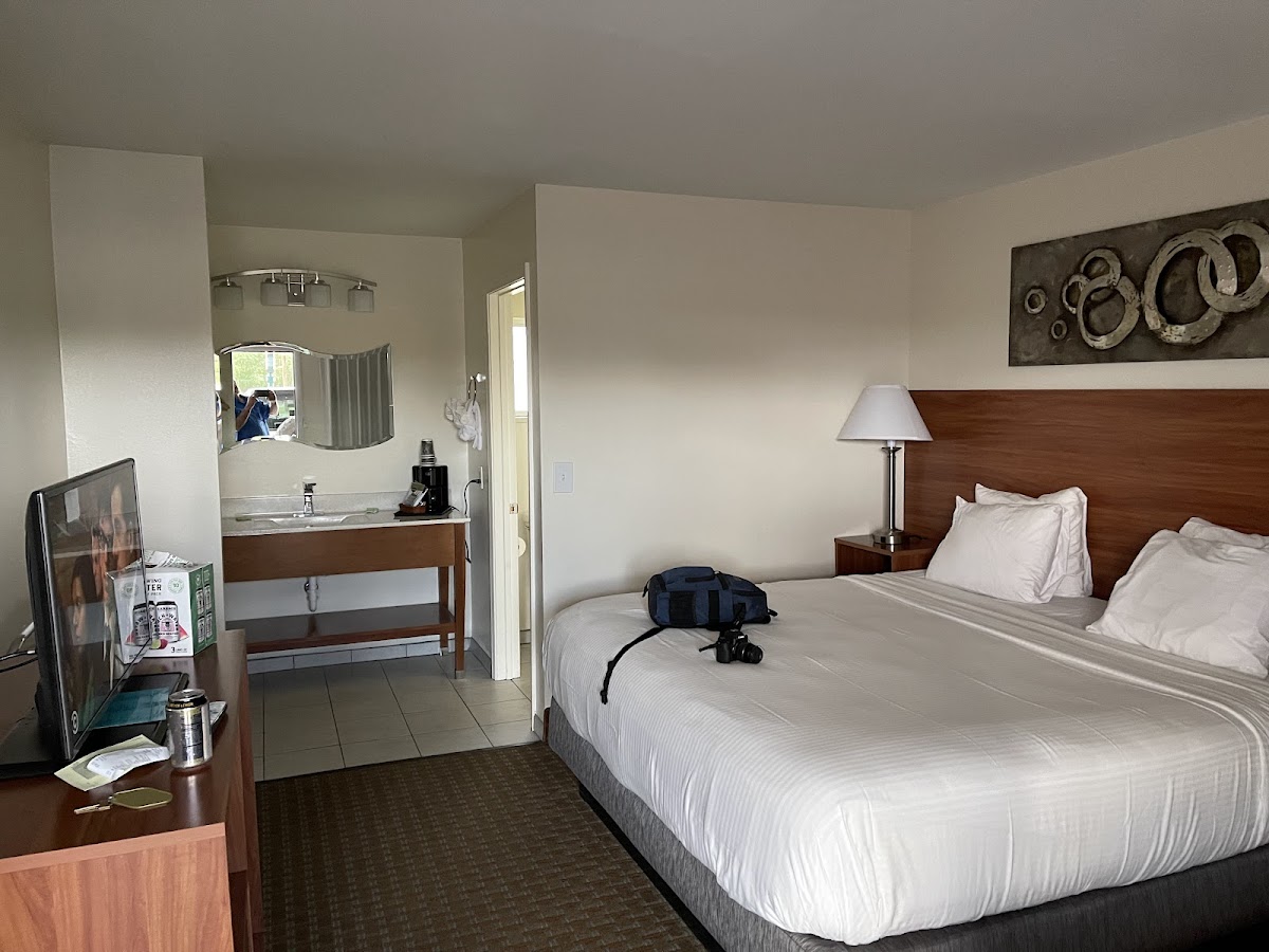 Sleepy Hollow Motel photo 2