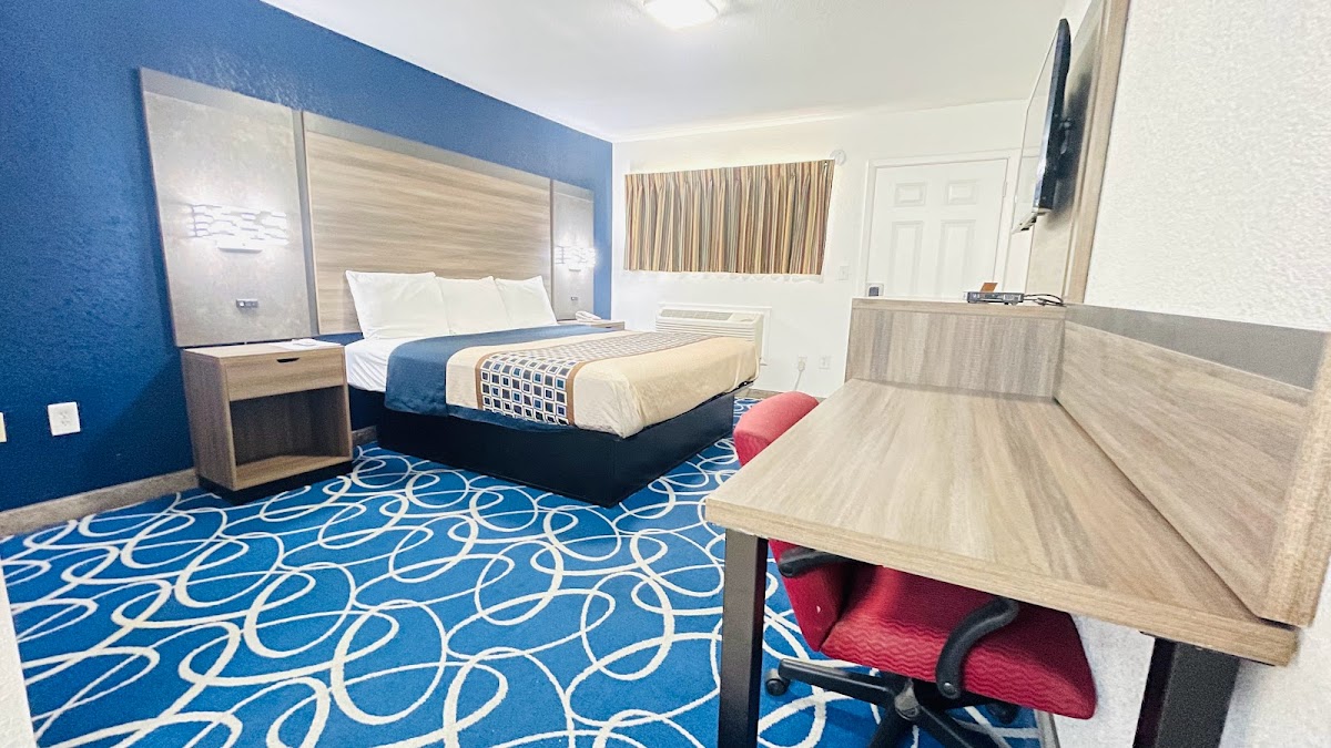 Budget Inn photo 2