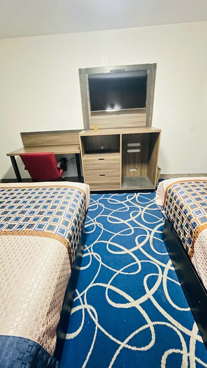 Budget Inn photo 3