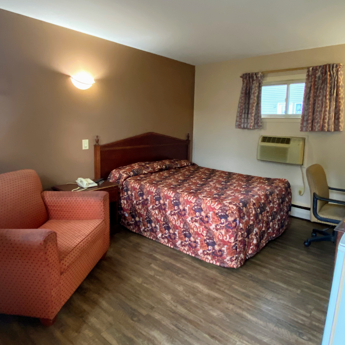 Sky Motel photo 2