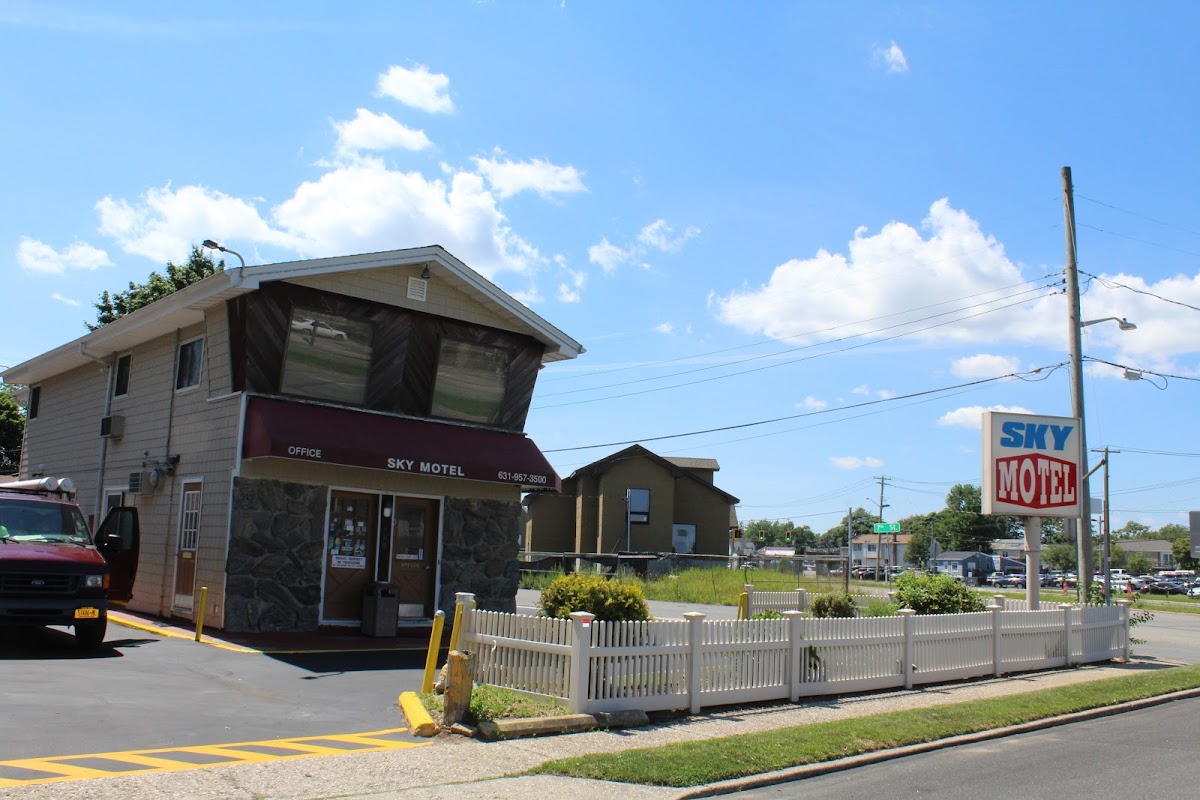 Sky Motel photo 3