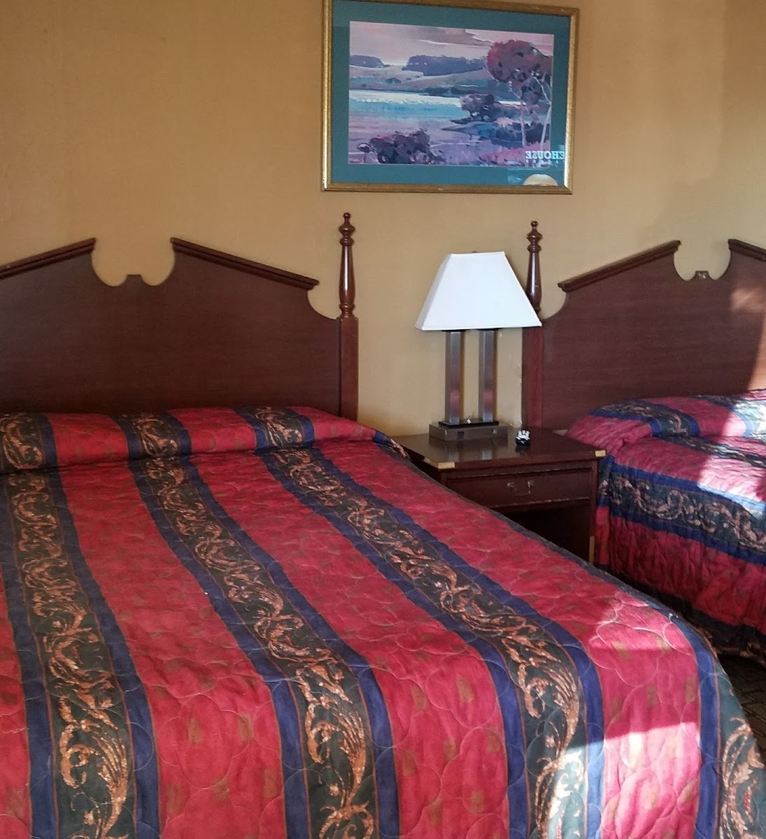 Hillcrest Motel photo 2