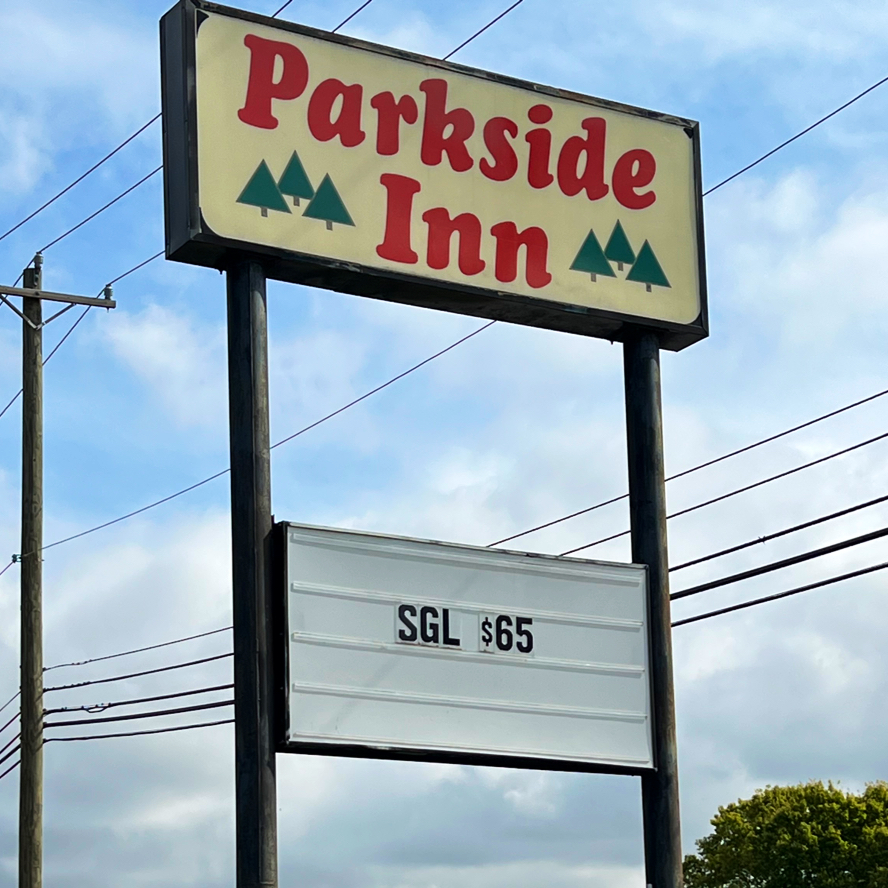 Parkside Inn photo 3