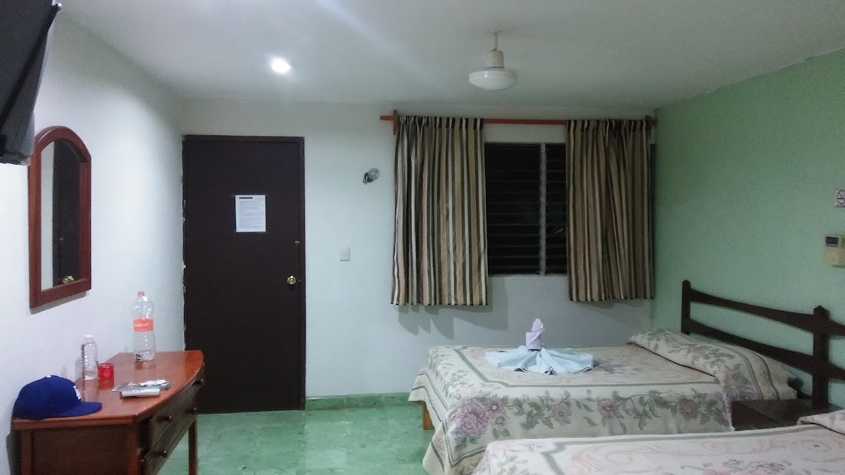 Hotel Don Luis photo 2