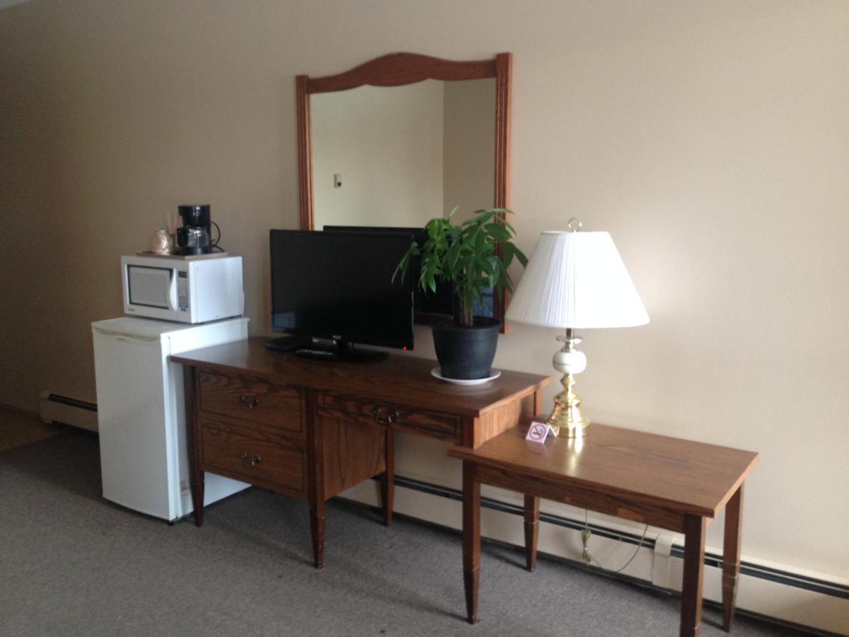 Siesta Motel photo 3