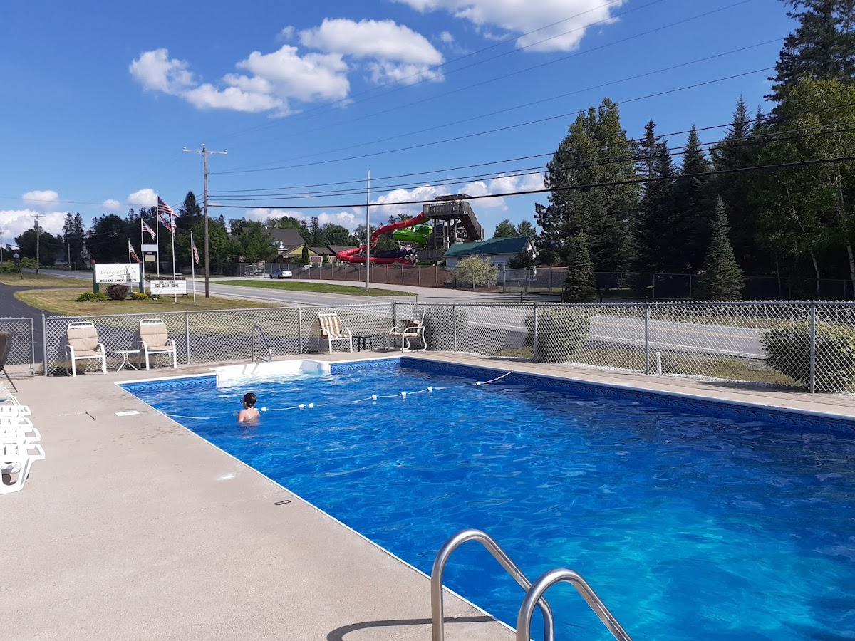 Evergreen Motel photo 3