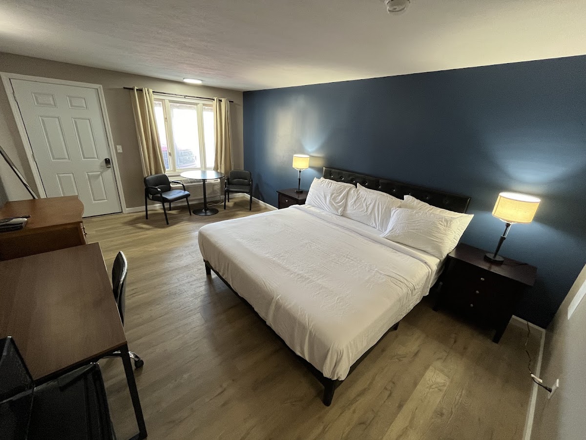 Valley Inn photo 2