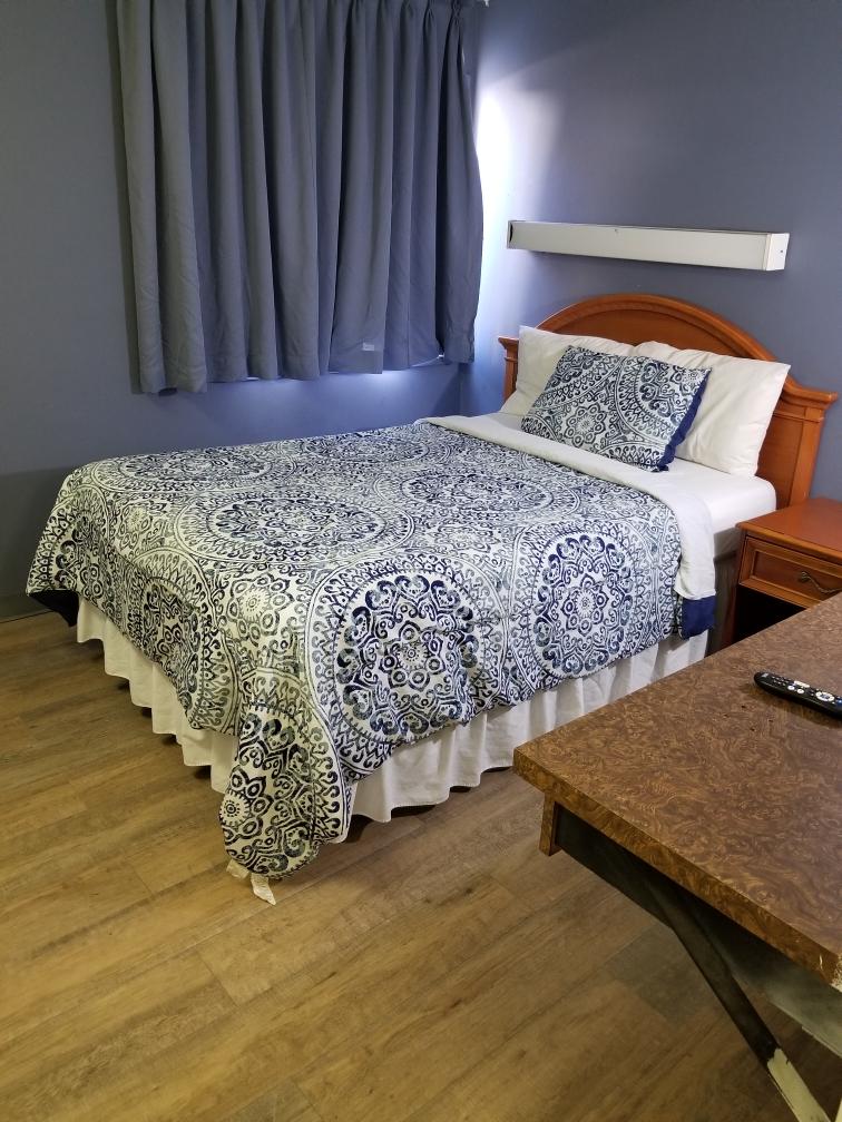 Sunflower Inn