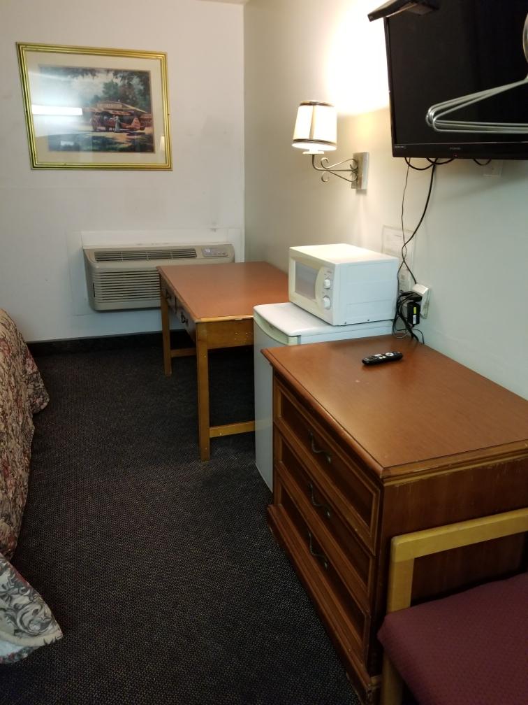 Sunflower Inn photo 2