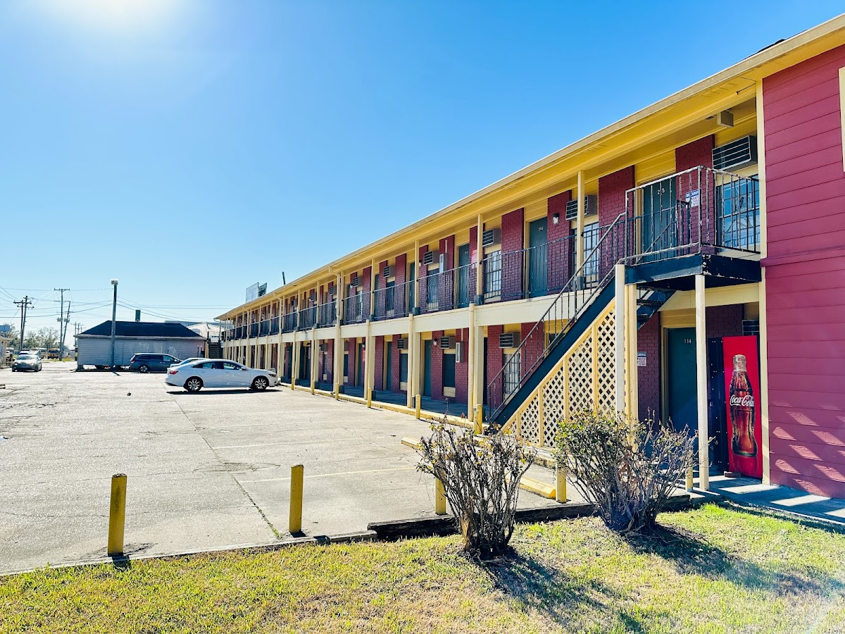 Economy Inn