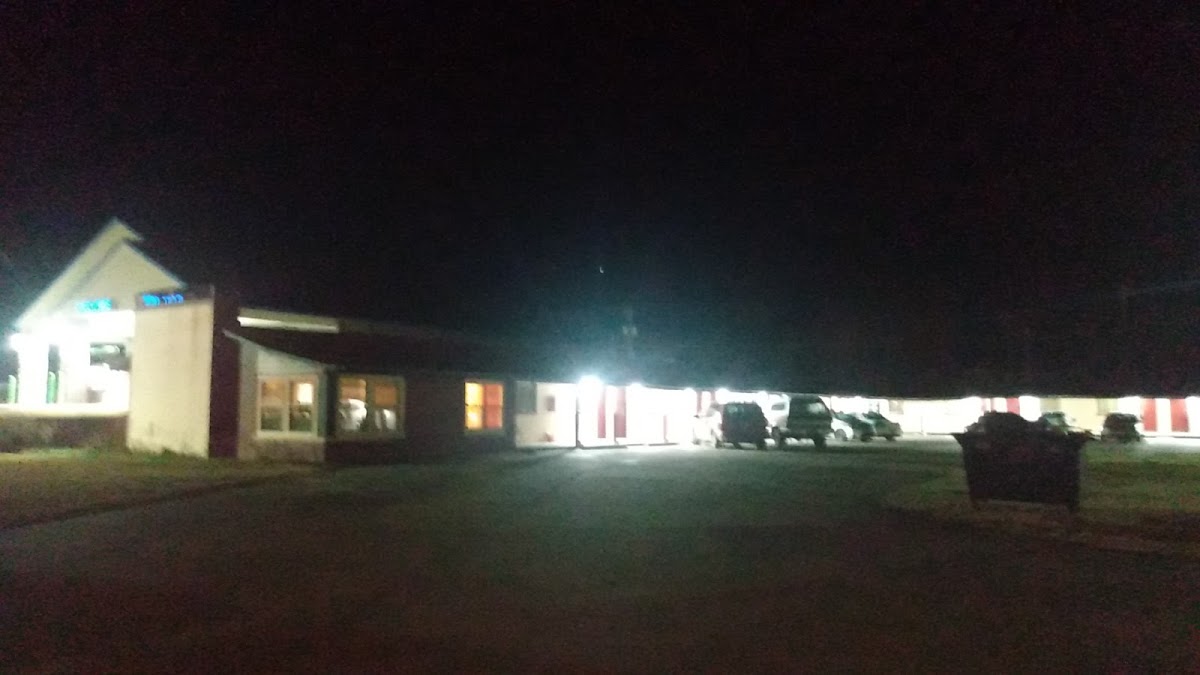Travellers Motel photo 2