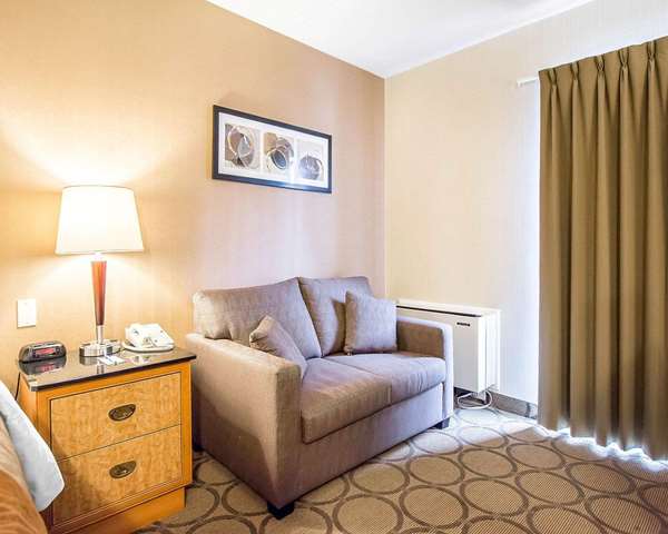 Comfort Inn photo 3
